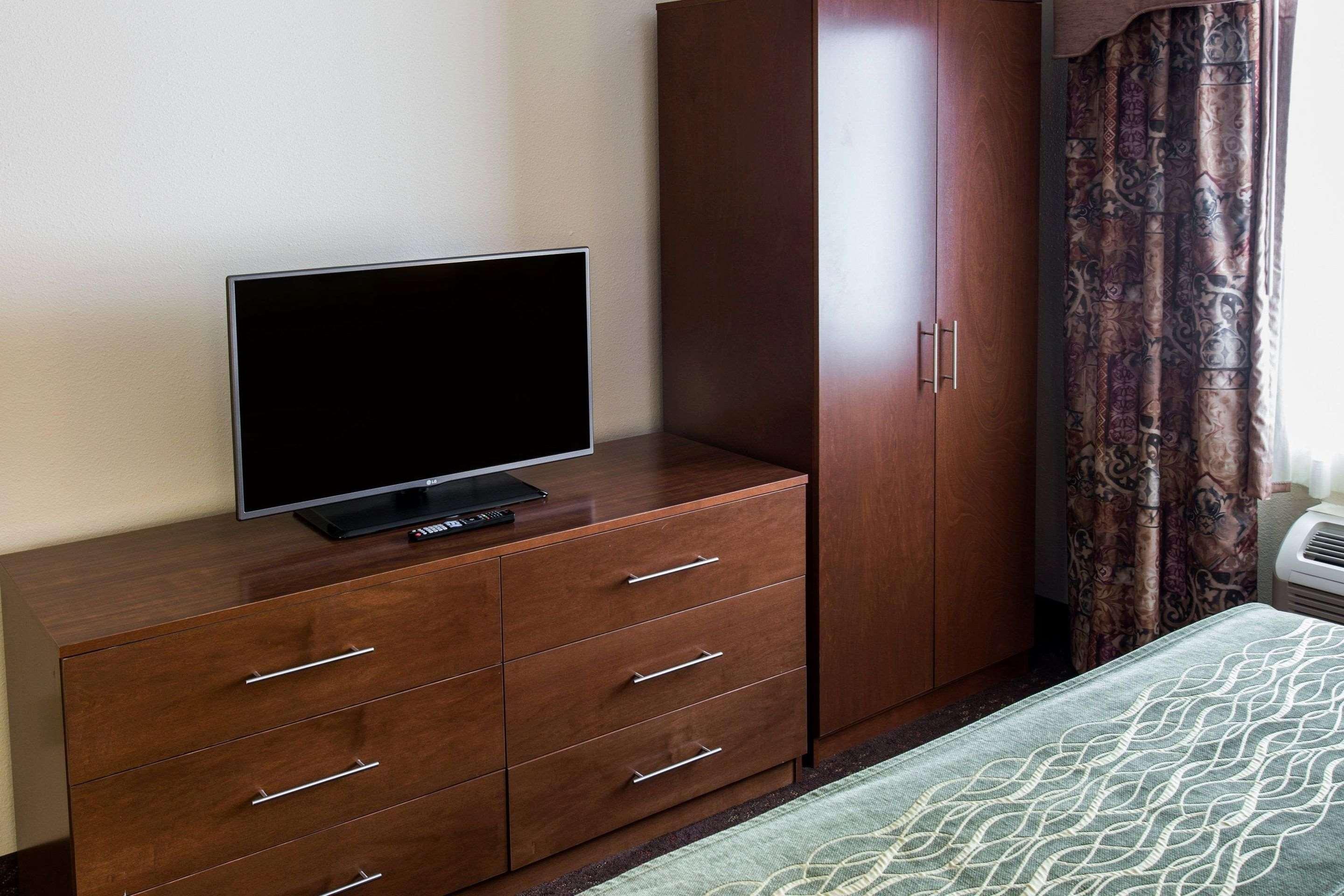 Comfort Inn Okemos - East Lansing Екстериор снимка