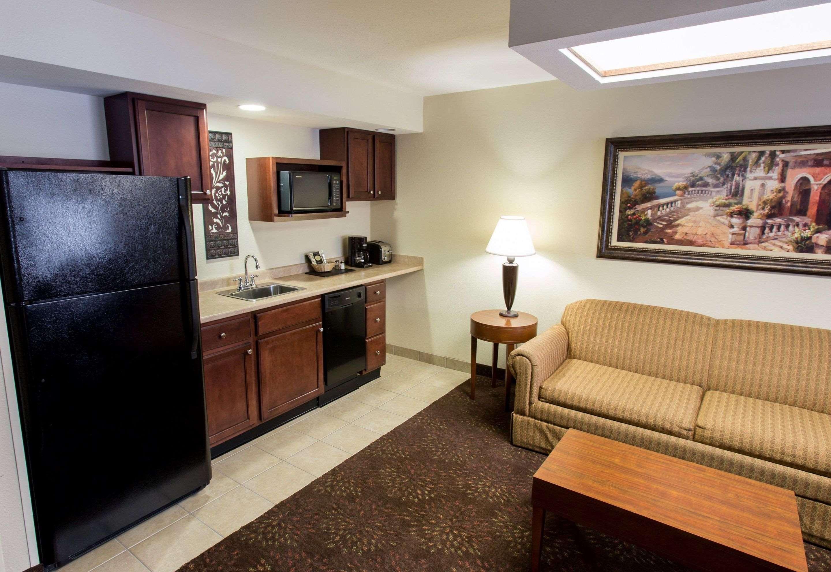 Comfort Inn Okemos - East Lansing Екстериор снимка