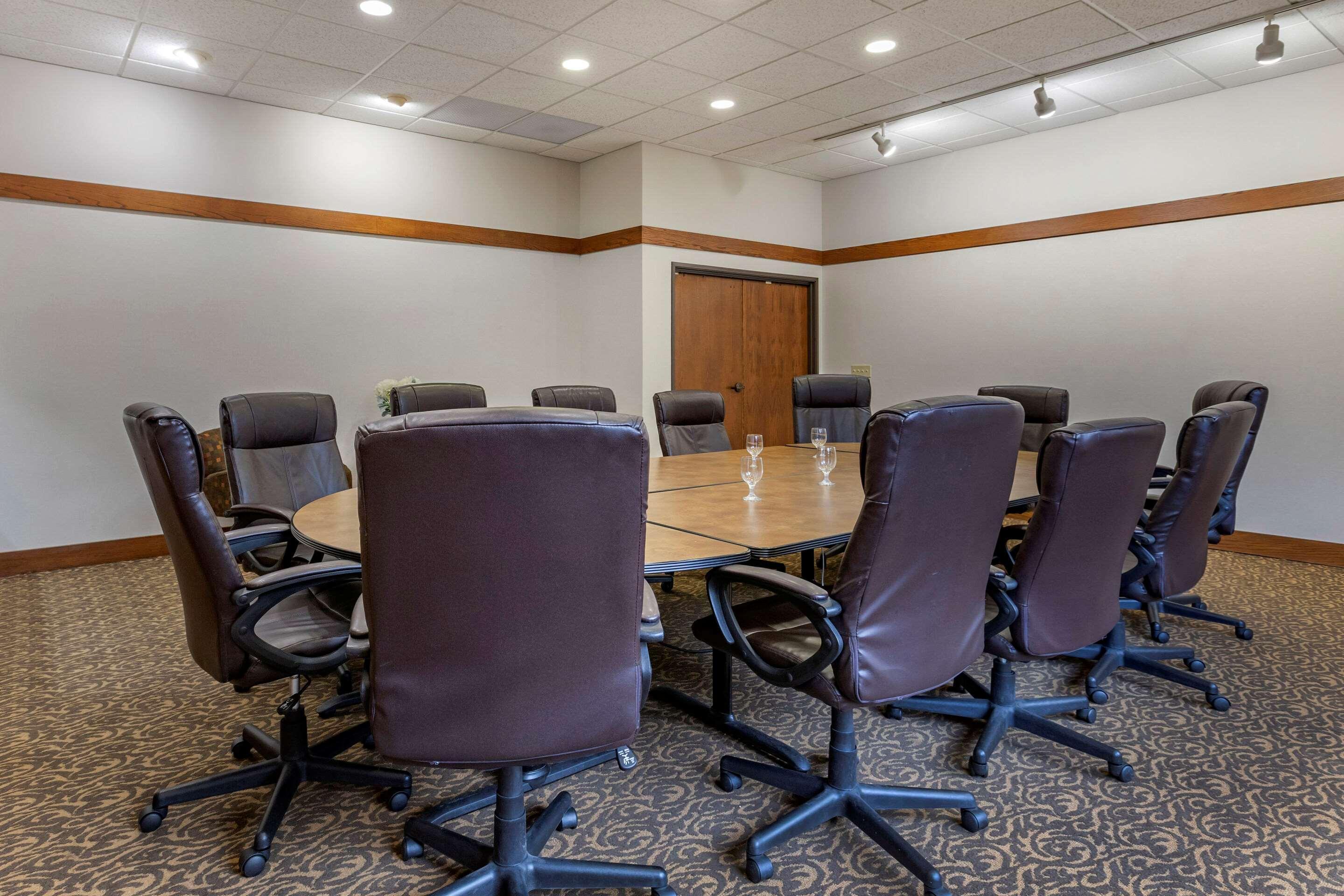 Comfort Inn Okemos - East Lansing Екстериор снимка