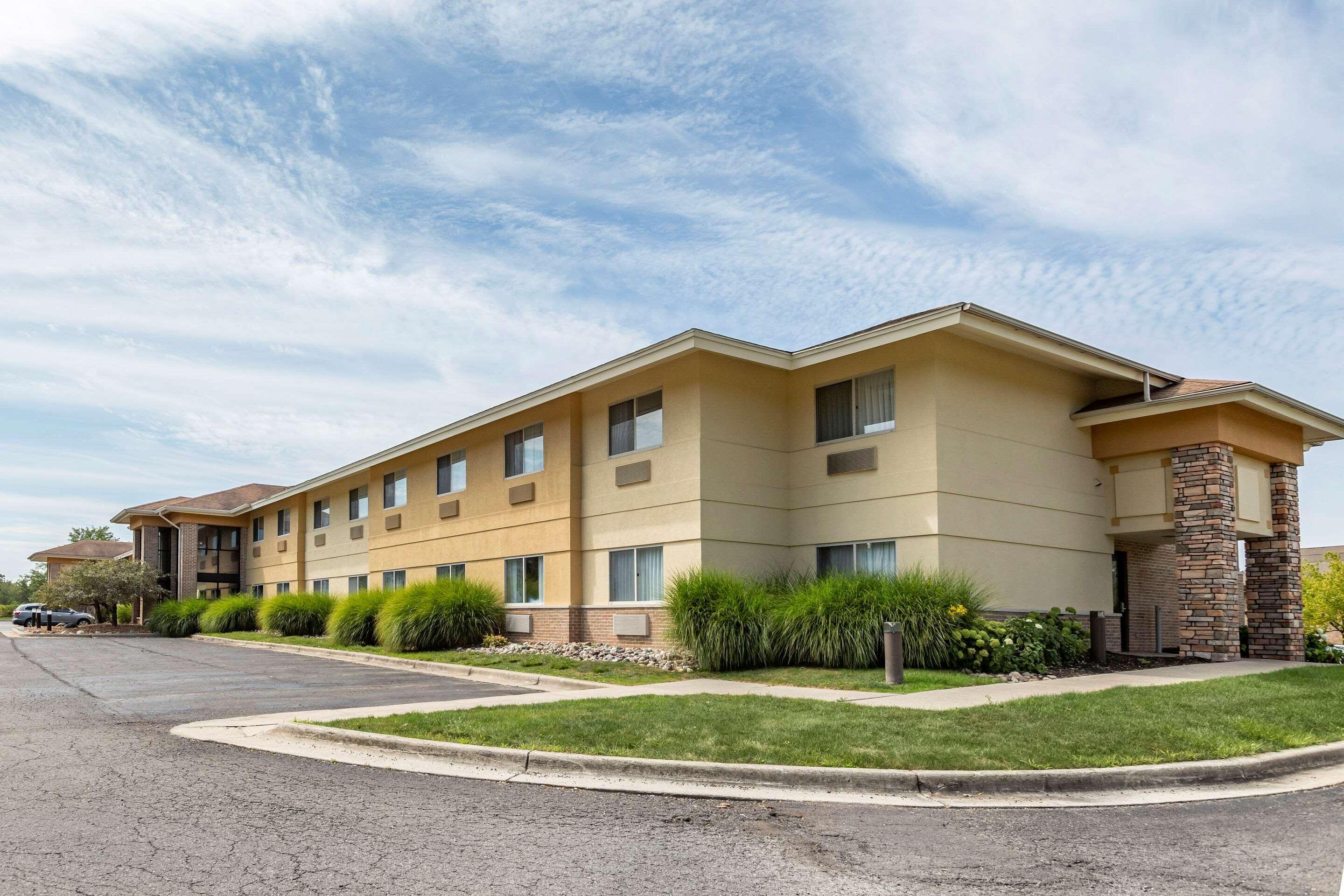 Comfort Inn Okemos - East Lansing Екстериор снимка