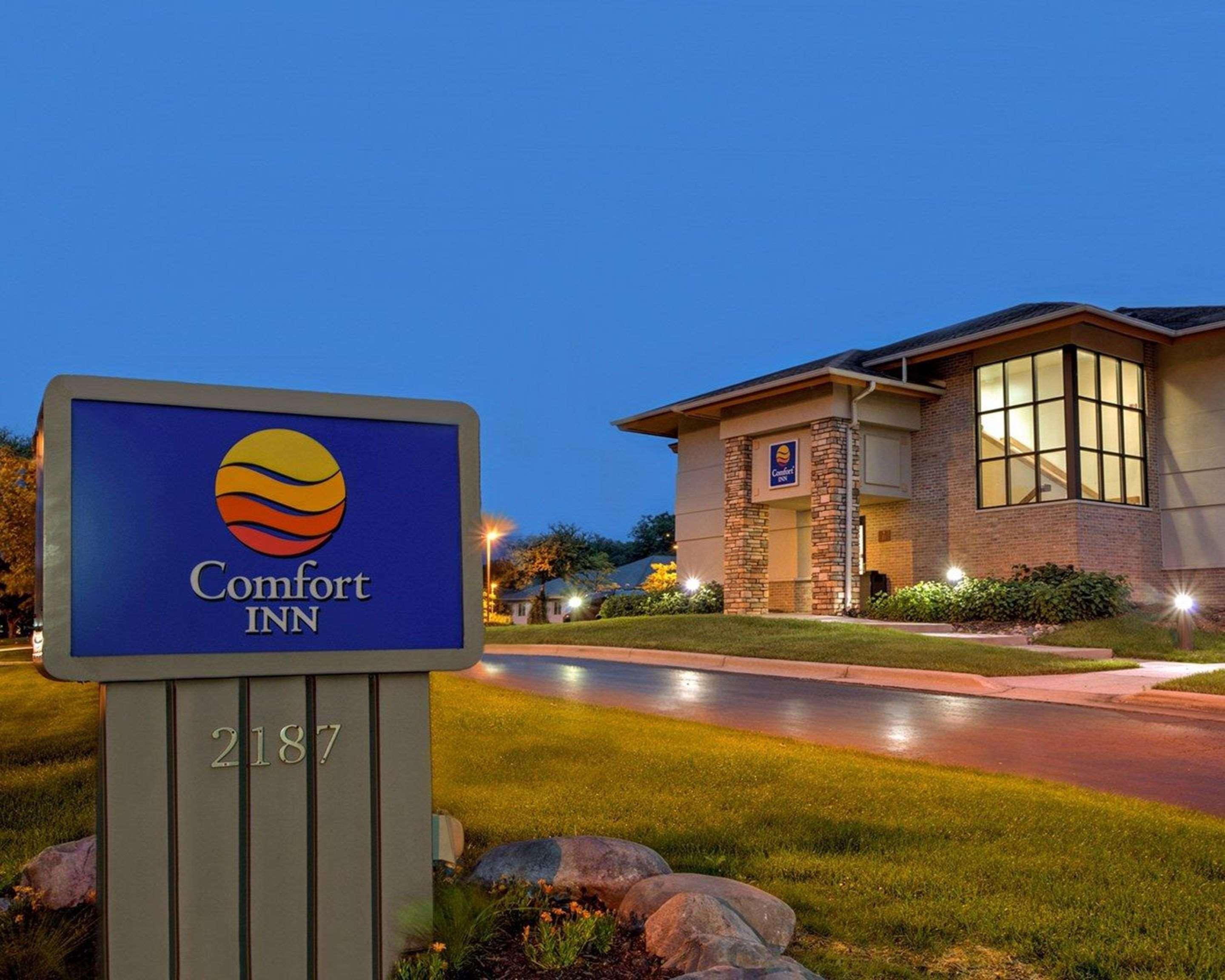 Comfort Inn Okemos - East Lansing Екстериор снимка