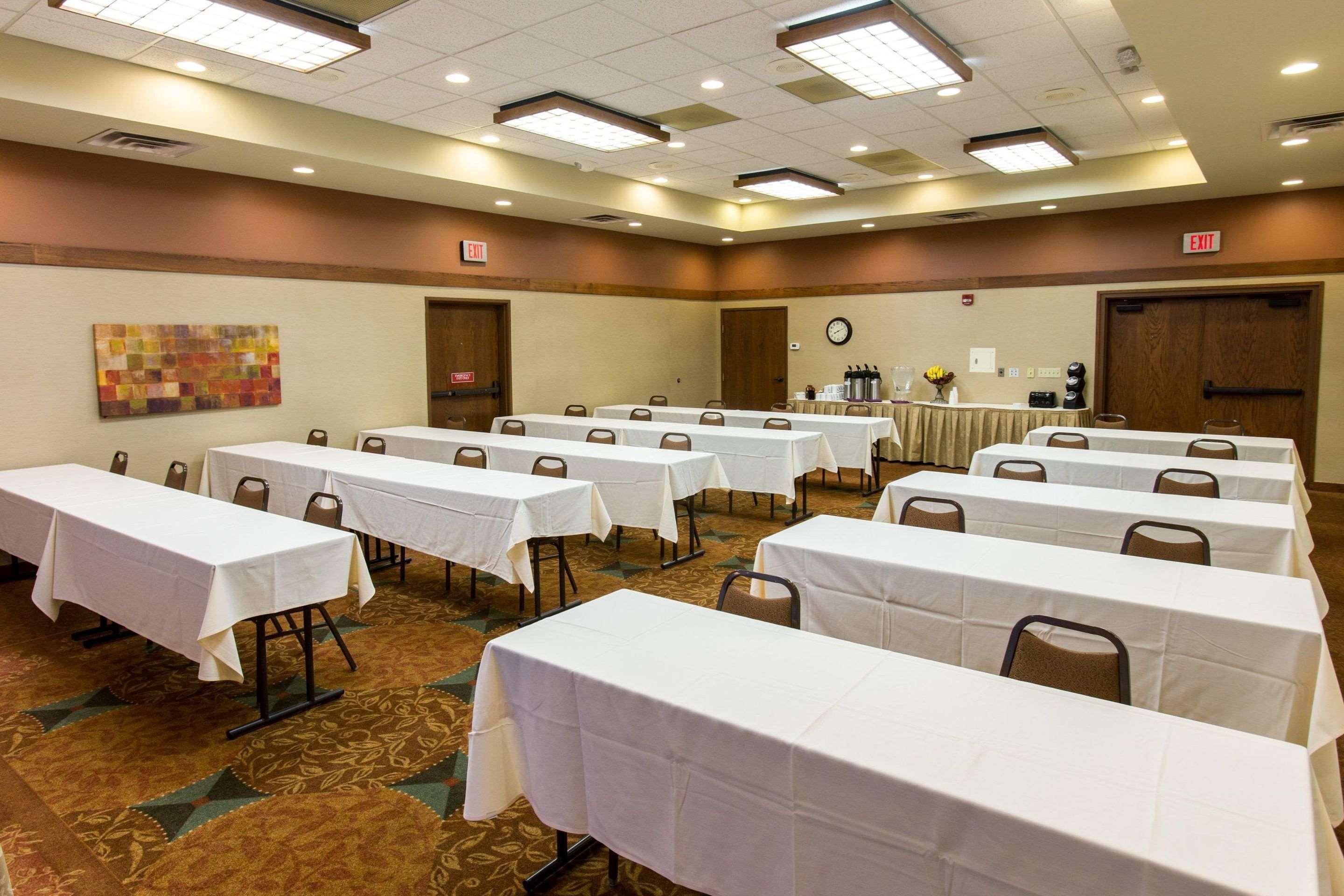 Comfort Inn Okemos - East Lansing Екстериор снимка